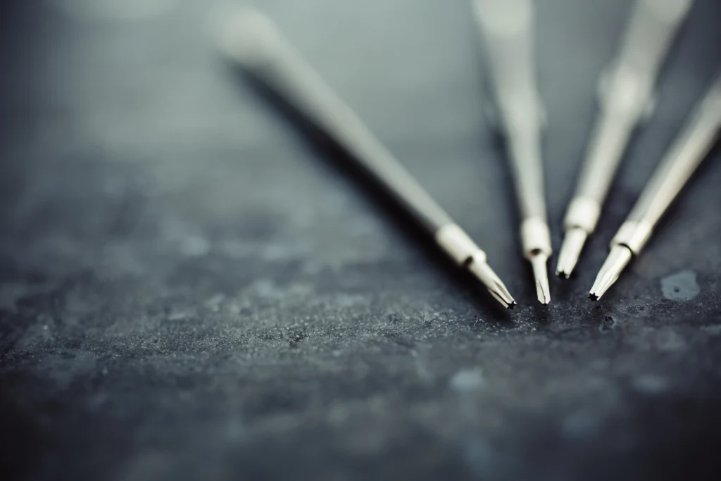 Teknologi Micro-Punch yang dilakukan pada hair transplant